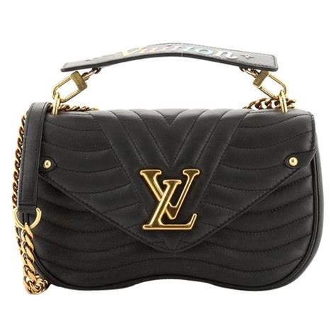 louis vuitton new wave chain bag mm price